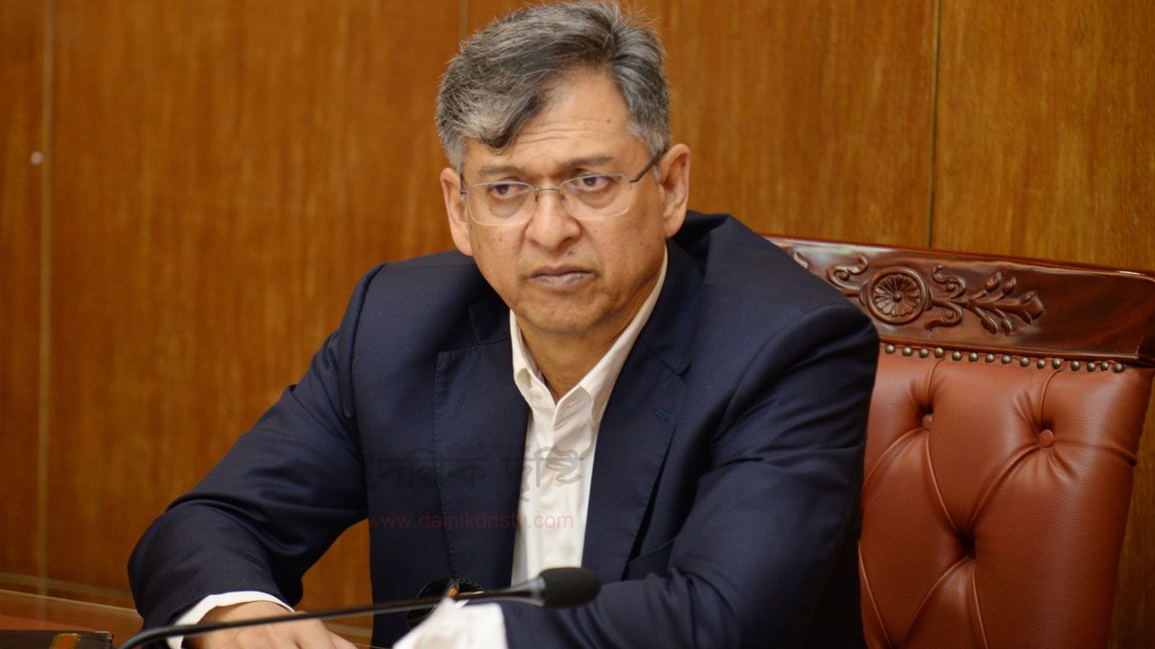 আইনশৃঙ্খলা বাহিনীকে নিয়ে জনপ্রত্যাশা গণতান্ত্রিক সংস্কার করতে চাই : স্বরাষ্ট্রমন্ত্রী