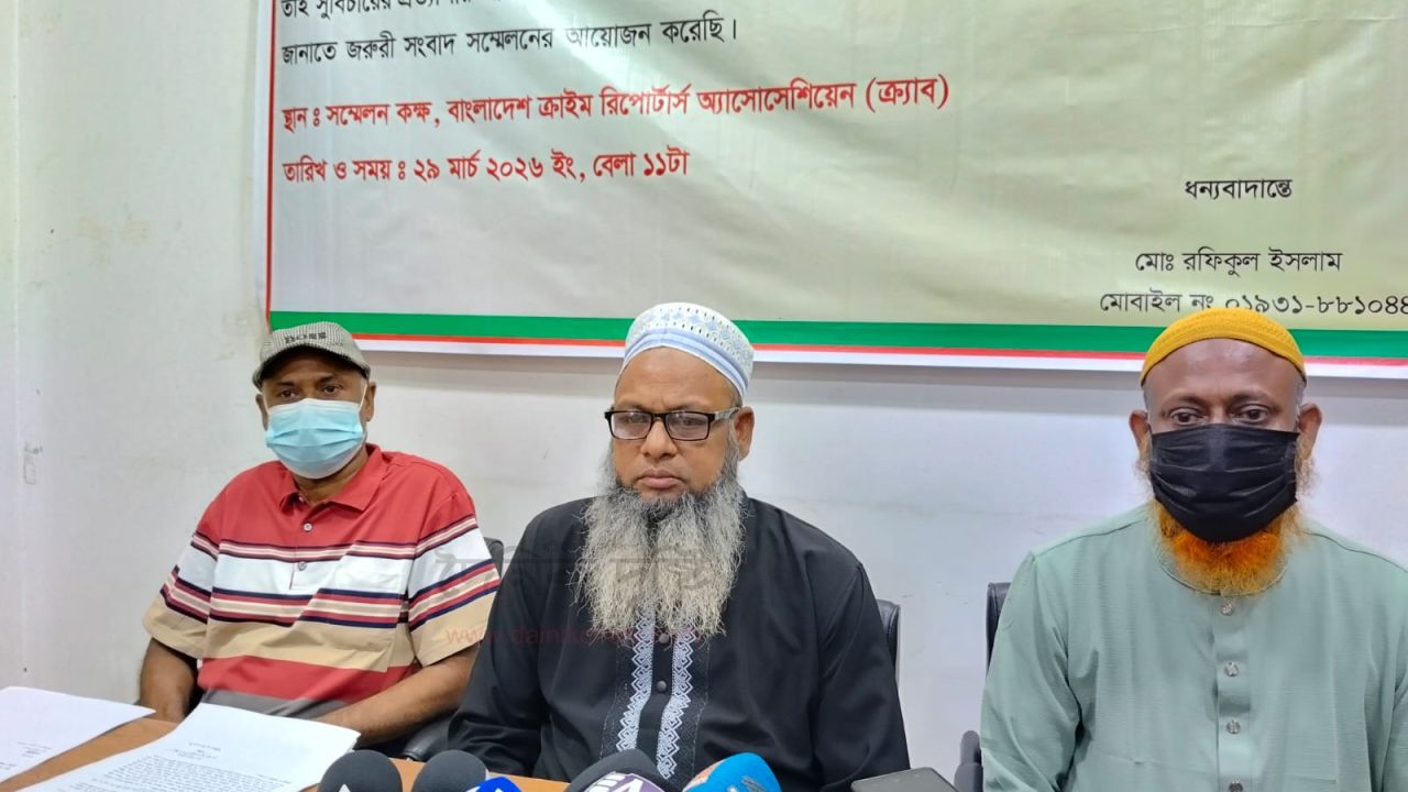 চাঁদাবাজির প্রতিবাদ করে বিপাকে ব্যবসায়ী কিশোর গ্যাংয়ের হামলায় এলাকাছাড়া পরিবার